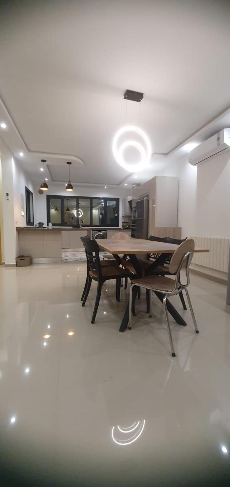Dar Khoualdia Apartment *